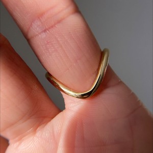 Bague de mariage incurvée en platine PT950 de luxe avec diamant de laboratoire de luxe, sertie en clos, taille brillant, style chevron, certifiée IGI - Product Image 4