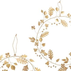 Couronne élégante en métal doré avec des feuilles de chêne détaillées et une corde de suspension en jute, idéale pour la décoration murale festive. - Product Image 5
