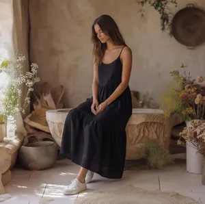 Vestido midi negro con tirantes finos para mujer, sin mangas, corte holgado, informal, para uso diario, traje elegante - Product Image 1