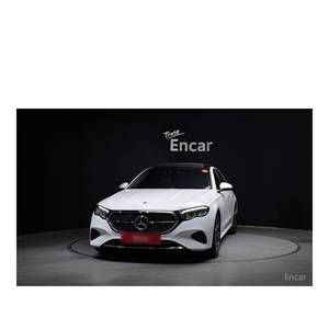 Mercedes-Benz Clase E E200 Avantgarde 2024, 11,710 km, Caja de Cambios Automática, Volante a la Izquierda, Cámara Trasera - Product Image 3