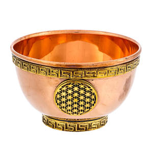 Grand bol d'alimentation en cuivre martelé pour autel, pour les cérémonies d'utilisation de l'encens, pour étaler l'encens et brûler la sauge, bol alternatif - Product Image 6