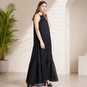 Elegante Vestido Maxi de Georgette a Rayas Negras con Tirantes Finos, Dobladillo en Capas Suelto y Capa Transparente, Ideal para Fiestas y Verano Casual para Mujer - Product Image 4
