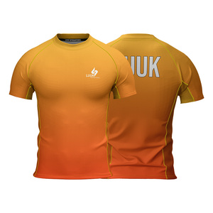 T-shirt de loisirs personnalisé pour homme, col rond, manches courtes, respirant, antibactérien, 100 % polyester, séchage rapide, uni - Product Image 1