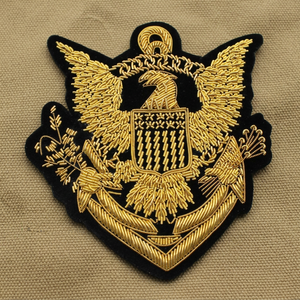 Écusson en dentelle brodé personnalisé avec ancre et couronne de lauriers, attache épingle de sûreté, patch en tissu à coudre pour uniforme et vêtement - Product Image 6