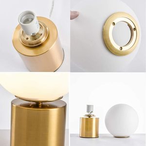 Lampe de table globe dorée de haute qualité avec abat-jour en verre blanc, lampe de chevet de style mid-century pour chambre à coucher et salon - Product Image 3