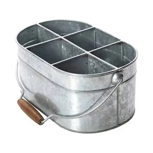 Organizador de utensilios de cocina de metal galvanizado estilo rústico con 6 compartimentos y mango de madera, cesta ovalada de hierro para cubiertos. - Product Image 1