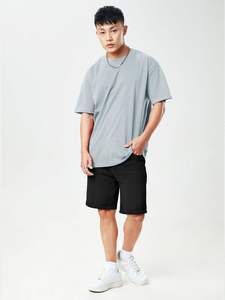 เสื้อยืดแขนสั้นผู้ชาย สีเทาอ่อน สีเงิน ทรงปกติ คอกลม ผ้าฝ้ายถัก 100% - Product Image 3