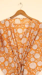Elegante Vestido Kaftan Rosa con Estampado Floral, Cuello en V, Holgado, de Algodón, Estilo Bohemio, Casual, para Vacaciones de Verano, para Mujer - Product Image 4