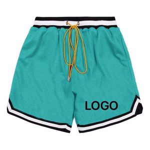 Shorts de basketball classiques imprimés, brillants, respirants, personnalisables, brodés pour hommes avec poches - Product Image 2