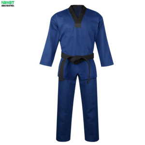 Uniforme de Taekwondo Duradero para Artes Marciales, Conjunto de Dobok Unisex para Entrenamiento, Mezcla de Algodón y Poliéster, Ropa para Sparring, Nuevo - Product Image 3