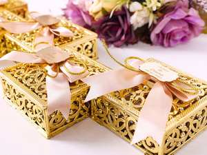 Mini coffret cadeau Coran avec chapelet parfumé Tasbeh, cadeaux de mariage, de fête, de l'Aïd, du Ramadan, cadeaux musulmans Coran par Universal Overseas - Product Image 3