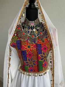 ชุดแต่งงานแบบอัฟกันทำมือขายส่ง คุณภาพดีที่สุด ผ้าฝ้ายอัฟกันคูชี พร้อมงานปัก - Product Image 4