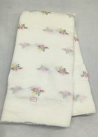 Tela de Seda Mul Chanderi con Bordado de Hilos Multicolores para Prendas Étnicas Femeninas, Peso Medio, 44 Pulgadas, 54 GSM, Tejida en India