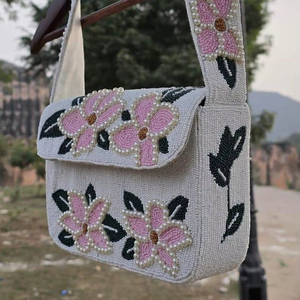 กระเป๋าถือทรงบาแกตต์แบบลำลอง แบรนด์ MS Handicraft งานฝีมืออินเดียประดับลูกปัดแก้วหลากสี ทำด้วยมือ พร้อมหูหิ้วแบบกำหนดเองได้ - Product Image 1