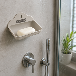 Porte-savon mural en plastique durable Reliance Plast, facile à nettoyer, design minimaliste pour la douche - Product Image 1