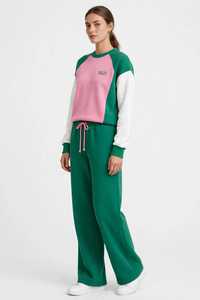 Women's Green <b>Pink</b> Color Block Crewneck <b>Sweatshirt</b> And Drawstring Joggers Tracksuit Set - Product Image 2