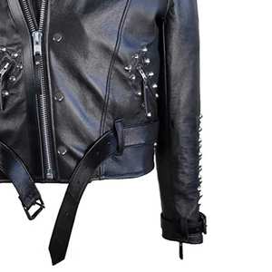 Chaquetas de Cuero 100% Auténtico para Mujer Hechas en Pakistán, Fabricantes Profesionales de Chaquetas de Cuero con Tachuelas para Mujer en Venta - Product Image 4