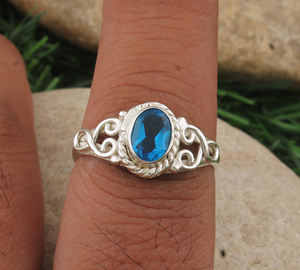 Bague ovale en topaze bleue naturelle, taille brillant, en argent sterling 925, bague de mariage classique pour femme - Product Image 4