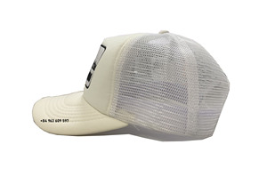 Casquettes en gros avec broderie de logo, casquettes en maille, casquettes trucker en mousse avec patch personnalisé motif skyline urbain, casquettes snapback 5 panneaux, casquettes d'été ajustables - Product Image 3