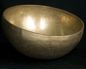 Ensemble de bols chantants en laiton pur avec marteau de frappe pour la guérison sonore, la méditation, l'équilibrage des chakras et la prière bouddhiste - Product Image 4