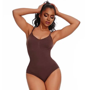 Ensemble deux pièces de sport pour femme haute performance, comprenant un soutien-gorge de sport et un haut de yoga push-up, sexy et tendance pour l'été - Product Image 4