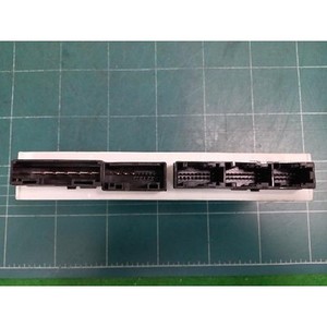 ECU และโมดูลคอมพิวเตอร์มือสองสำหรับรถยนต์ซีรีส์ 7 รุ่น 613569641419 - Product Image 3