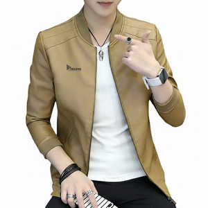 Chaqueta de Cuero Combinada en Rojo y Negro, Estilo Punk para Hombre, con Tachuelas, a Precio Económico - Product Image 3