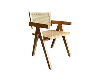 Chaise de salle à manger en bois de qualité supérieure, design féerique et innovant, inspirée des événements et des mariages, fabriquée au Pakistan pour un design optimal. - Product Image 1