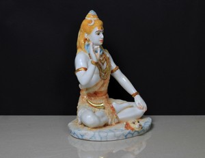 Statue du Seigneur Shiva en résine et poussière de marbre, artisanale, par Nirmala Handicrafts |   Idole de Shiva à quatre bras Trishul pour l'inauguration de la maison - Product Image 5