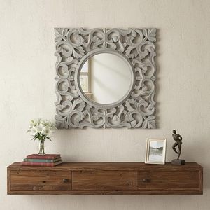 Miroir mural ovale traditionnel en bois sculpté avec bordure encadrée pour la décoration de la salle de bain et de la chambre à coucher - Product Image 1