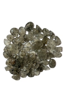 Piedra preciosa de cuarzo Natural de punto negro suelto pulido de tamaño personalizado de alta calidad para la fabricación de joyas-Venta al por mayor - Product Image 3