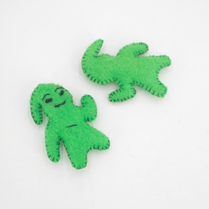 Decoraciones de Halloween de Fantasmas de Fieltro de Lana Verde Hechas a Mano para Uso en Interiores, Set de Regalo de Manualidades para Niños de Felt & Yarn - Product Image 2