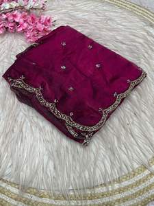 Sari de satén Zarkhan de diseño clásico, moderno, elegante y hermoso, con bordados, lo último en ropa étnica exclusiva para fiestas, bodas y festivales para mujeres. - Product Image 2