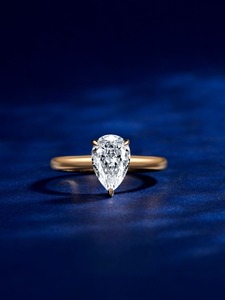Anillo de Moissanita con Corte Brillante y Acabado en Oro, Joyería Elegante para Bodas y Uso Diario, Venta Directa de Fábrica - Product Image 2