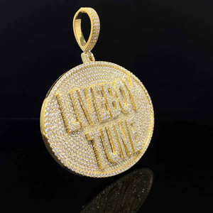 Colgante de Diamantes con Diseño de Hielo Escarchado, Estilo Hip Hop, Personalizado para Hombre, con Baño de Oro y Oro Rosa - Regalo para Fiestas - Product Image 1