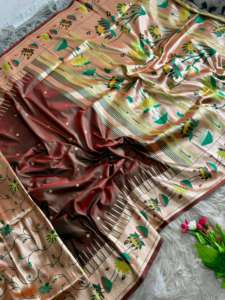 Sari en soie Paithani Rich Lotus avec bordure de pallu or vif et éclatant – Tenue de soirée traditionnelle pour femme, toutes saisons, sans plis - Product Image 5