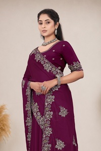 Sari en satin et mousseline de soie pour femme, personnalisable, style indien, broderie Swarovski, design Patola, style traditionnel, pour mariage, par Vexotrend - Product Image 3