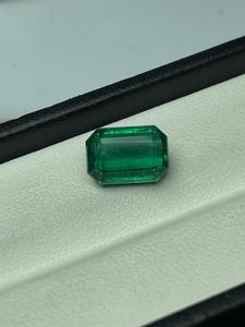 พลอยสีเขียวธรรมชาติทรงแปดเหลี่ยมสำหรับทำเครื่องประดับ - Product Image 5