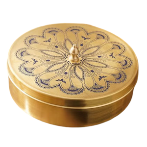 Caja de especias árabe vintage de latón de alta calidad con grabado y acabado pulido, caja de especias de latón puro para uso en la cocina. - Product Image 4