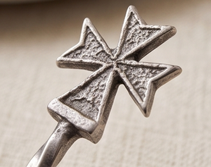 Ensemble de couverts vintage plaqué argent avec design de poignée croisée, cuillère, fourchette et couteau en acier inoxydable poli miroir, couverts durables - Product Image 2