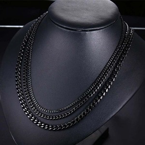 Collier unisexe plaqué or à triple rangs de maillons cubains avec diamants certifiés IGI, style luxe hip-hop rock - Product Image 2