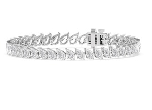 Élégant bracelet tennis en or rose 9 carats avec diamants taille poire à facettes coupées, sertis à griffes inclinées, 12,77 ctw - Product Image 4