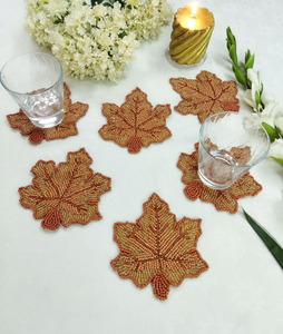 Sous-verres brodés de perles sur mesure pour cadeaux, élégants sous-verres de table en perles de rocaille pour la maison et les cafés avec design personnalisé - Product Image 1
