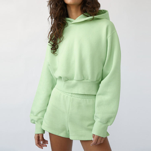 Conjunto de Dos Piezas para Mujer, Sudadera Corta con Capucha y Pantalones Cortos, Ropa Deportiva Informal de Felpa, Corte Holgado - Product Image 3