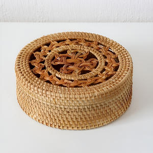 Cajas de almacenamiento ecológicas estilo boho, hechas a mano, con tapa de ratán, las más vendidas. - Product Image 2
