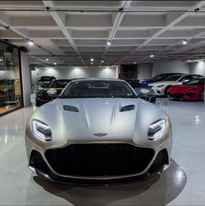 Aston Martin DBS Superleggera Usado 2023 - Product Image 4