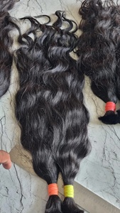 Extensiones de cabello humano virgen negro de alta calidad Cabello de grado de templo indio crudo dibujado solo Remy ondulado natural - Product Image 2