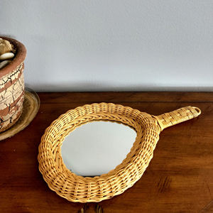 Miroirs à main en bois de rotin naturel marron miroirs à main ovales de style vintage en gros OEM accepté - Product Image 3