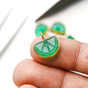 Colgante de Plata de Ley 925 con Baño de Oro Vermeil y Ónix Verde Natural Tallado en Forma de Naranja, Hecho a Mano para Mujer - Product Image 4