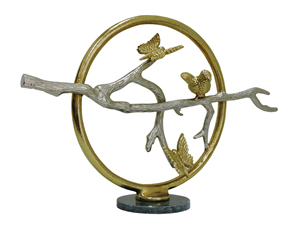 รูปปั้นมือพระพุทธรูปโกลเด้น วิทาร์กา มูดรา - รูปปั้นมือพระพุทธรูปอะลูมิเนียมตกแต่งบนฐานไม้ - ศิลปะตกแต่งบ้านสำหรับการทำสมาธิ เซน โยคะ - Product Image 3